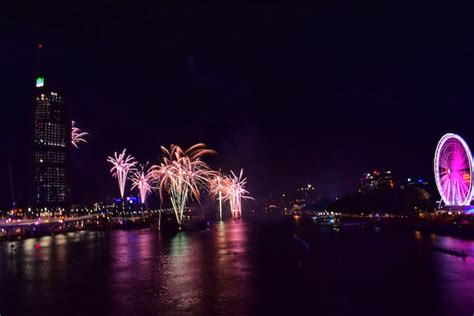 Best Places To See New Year's Eve Fireworks In Australia: 2024 | Study ...