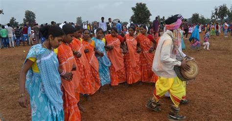 Adivasi Dance And The Culture Of Collectivism | Youth Ki Awaaz