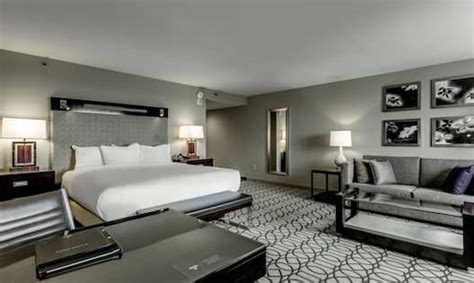 Rooms at Hilton Columbus Near Easton Town Center