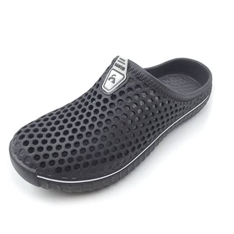 Top 10 Best Shower Shoes for Men in 2024 Reviews | Buying Guide