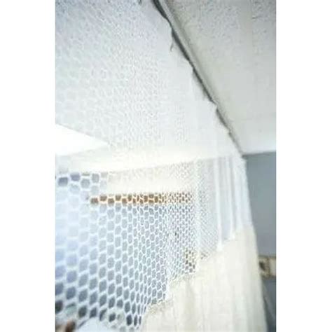 White Cubicle Curtains at Best Price in Sahibabad, Uttar Pradesh ...