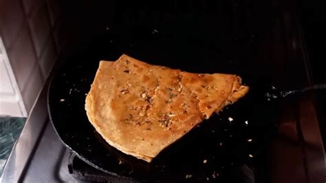 Garlic Paratha Recipe | Paratha Recipe - Candid Treat