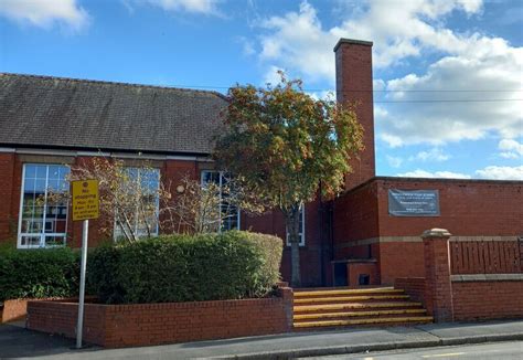 Middlewich, Middlewich High School © Mel Towler :: Geograph Britain and ...