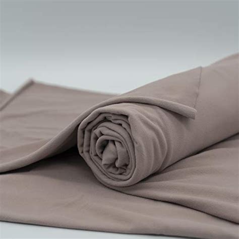 18 Stretchy Fabric Types and Names [With Examples]