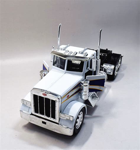 New Ray 1:32 Peterbilt 379 Semi Trailer Diecast Model Truck Toy New White | eBay