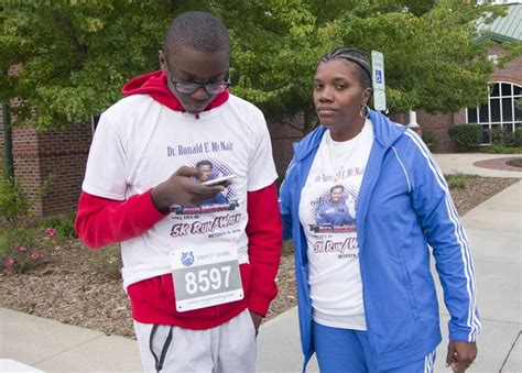 Photos: Ron McNair 5K