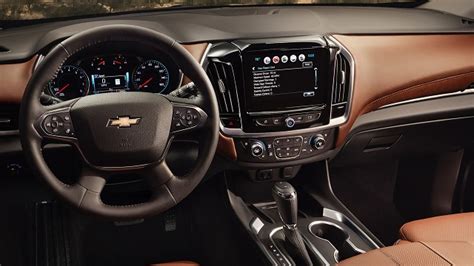 2020-Chevy-Traverse-Redline-interior - 2024 and 2025 New SUV Models