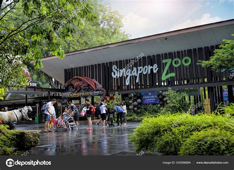 Singapore November 2018 Entrance Singapore Zoo 315 Species Animal Zoo ...