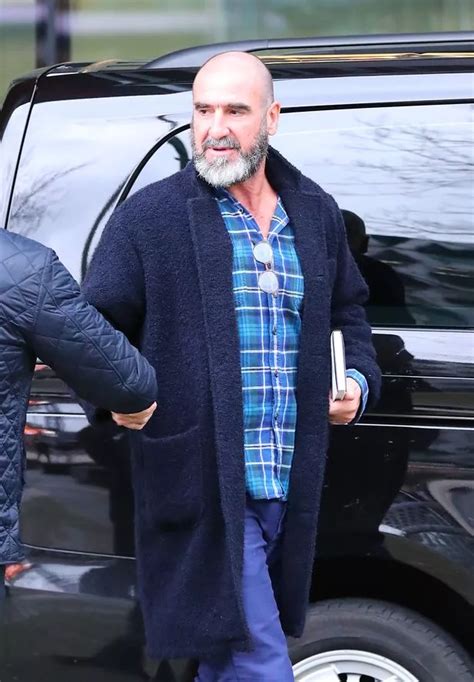 Eric Cantona sports a bold new look as he returns to Manchester - Manchester Evening News