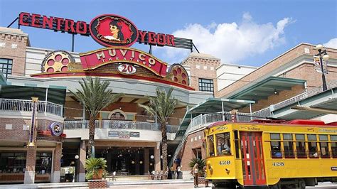 Ybor City, Tampa Riverwalk & DT Walkabout Tour w Murals, Centro Ybor, Tampa, 6 January 2024 ...