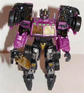 Blog #126: Toy Review: Botcon 2012 Optimus Prime | lmb3.net