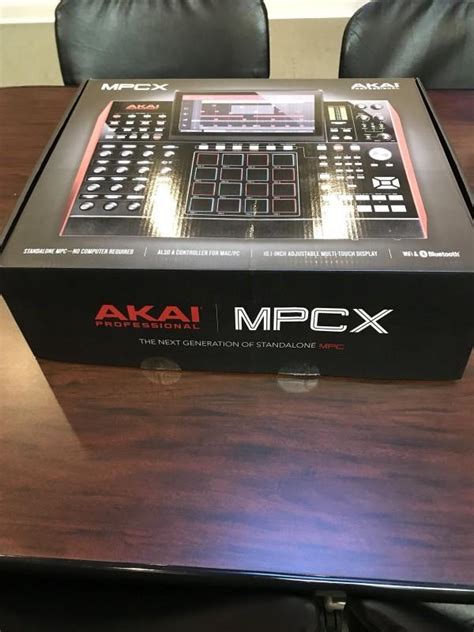 Akai MPC X Professional Sampler - Synthesizers - soundtrade