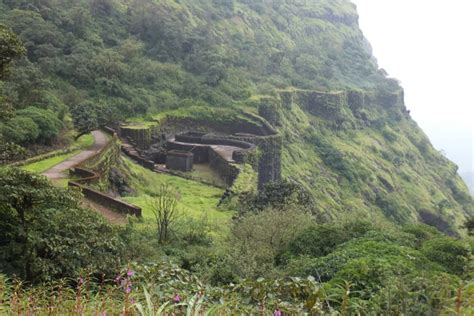 Raigad Fort in Maharashtra : Everything You Need To Know