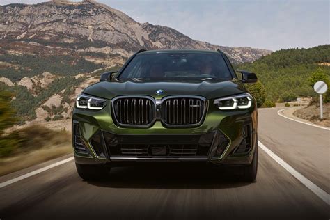 Review: Is the 2022 BMW X3 M40i SUV Too Powerful? - InsideHook