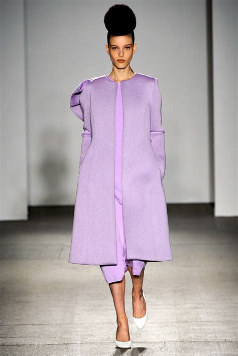 Isaac Mizrahi Fall 2011 Ready-to-Wear Fashion Show | Vogue