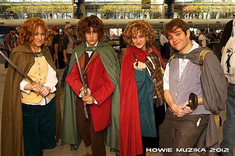 Hobbit Feet - Hobbit Costumes, Accessories, and Lore