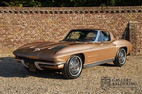 Corvette C2 Stingray Coupé Split window 1963 - Gallery Aaldering