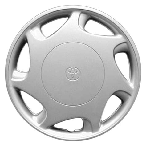 Replace® FWC61087U20 - Toyota Camry 2000 14" Remanufactured 7 Holes Silver Wheel Cover