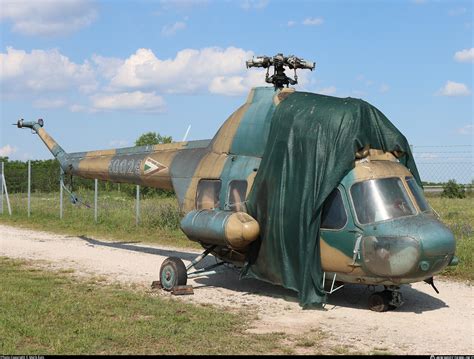 10029 Hungarian Air Force Mil Mi-2 Photo by Márk Ásin | ID 1439453 | Planespotters.net