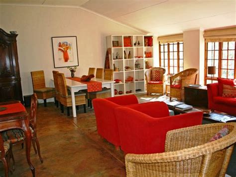 Madi a Thavha Mountain Lodge - UPDATED 2018 Prices & B&B Reviews (Louis ...