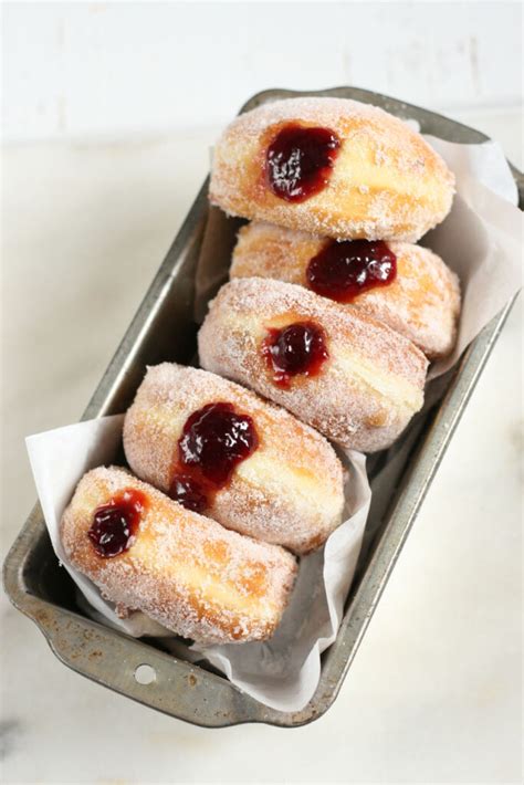 Easy Homemade Jelly Donuts | A Farmgirl's Kitchen