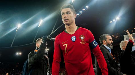 Cristiano Ronaldo: Portugal must be realistic at WC