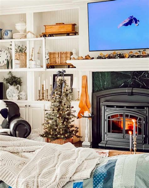 Ski Lodge Fireplace: Get the Look | Dabbling & Decorating