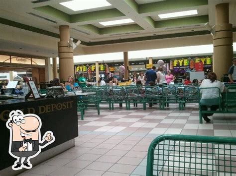 Galleria Food Court in Middletown