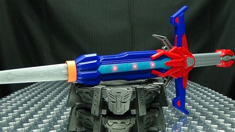 The Last Knight OPTIMUS PRIME BATTLE BLASTER SWORD: EmGo's Transformers Reviews N' Stuff - YouTube