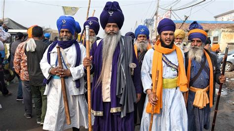 Who are Nihang Sikhs? What makes them different from other Sikhs? - Know more