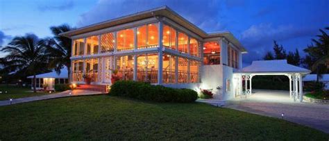 Cape Santa Maria Beach Resort & Club House - Bahamas Restaurants - The ...