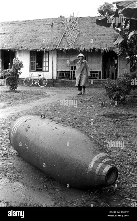 Vietnam War 1965 High Resolution Stock Photography and Images - Alamy