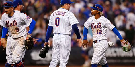 Mets getting contributions up and down the roster