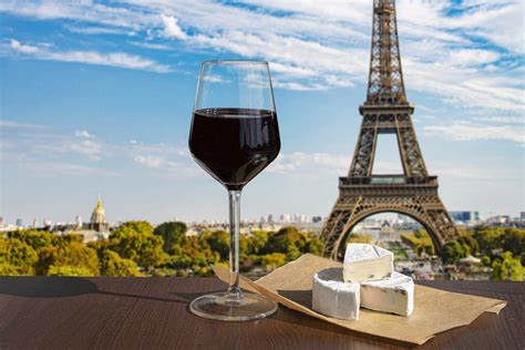 20 AMAZING Restaurants with an Eiffel Tower View in Paris - Travel Online Tips