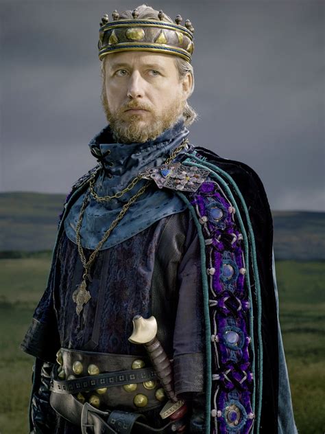 Linus Roache as King Ecbert of Wessex | Vikings: History Channel ...