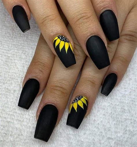 Unha girassol | Sunflower nails, Acrylic nails coffin short, Summer ...