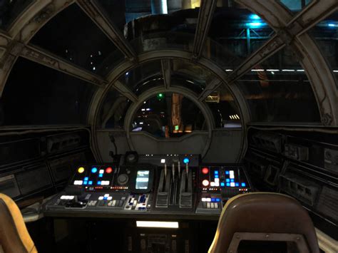 Millennium Falcon: Smugglers Run REVIEW | Star Wars: Galaxy’s Edge