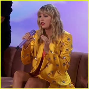 Taylor Swift Performs ‘The Archer’ Live for the First Time! (Video) | Music, Taylor Swift | Just ...