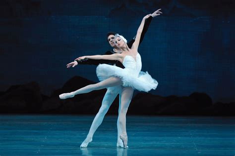 Swan Lake (Mariinsky Theatre, ballet) - 17 April 2021 at 13:00 - Buy Tickets Online ...