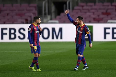 Messi scores 650th Barcelona goal with stunner against Athletic - Barca ...