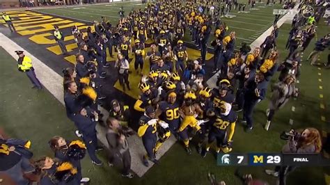 2022 Michigan Football Highlights vs Michigan State - YouTube