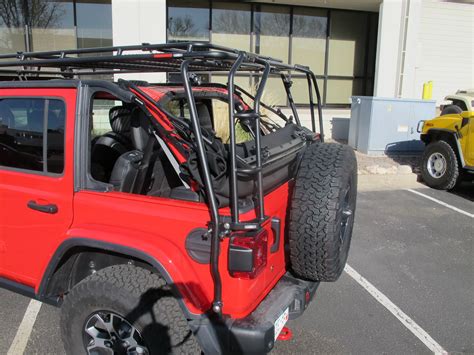 Arriba 96+ imagen jeep wrangler roof rack soft top - Thptnganamst.edu.vn