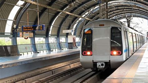 A Beginner’s Guide to the Delhi Metro | Intrepid Travel Blog