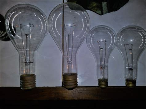 INFO ON 4 ANTIQUE BALLOON? LIGHT BULBS FOUND TODAY | Antiques Board