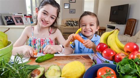 Health eating for kids: 12 food skills your child needs by the age of 12 | The Advertiser