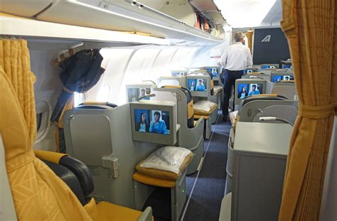 Review: Premium Economy on Alitalia's A330, JFK to Rome