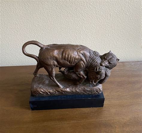 Bull and Bear Sculpture Bulls and Bears - Etsy | Bear sculptures, Bear ...