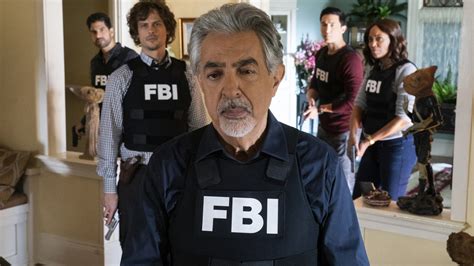 What Joe Mantegna Wants Fans To Know About Criminal Minds - Exclusive