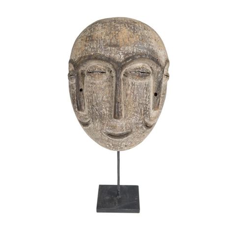 Traditional African primitive art mask - The African Touch