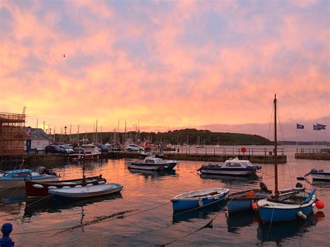 Falmouth harbour at sunset | Falmouth harbour, Sunset, Surfing